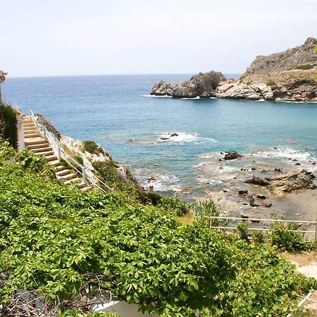 Agios Pavlos Hotel Экстерьер фото