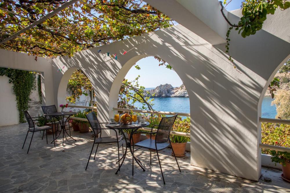 Agios Pavlos Hotel Экстерьер фото